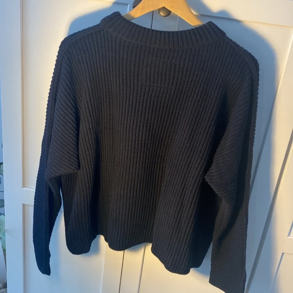 NWOT FRANK AND EILEEN MONTECITO COTTON SWEATER - Picture 2 of 4
